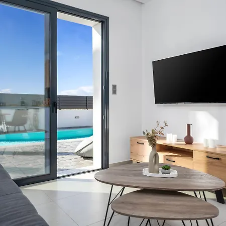 ヴィラ Salty Sun 6