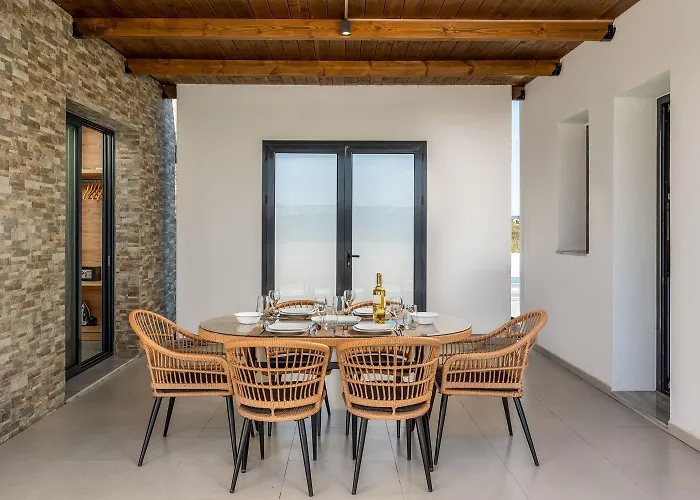 Salty Sun 6 Kremasti (Rhodes)